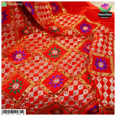 Makhmal Pe Bharat Kaam Ka Vastra - Red