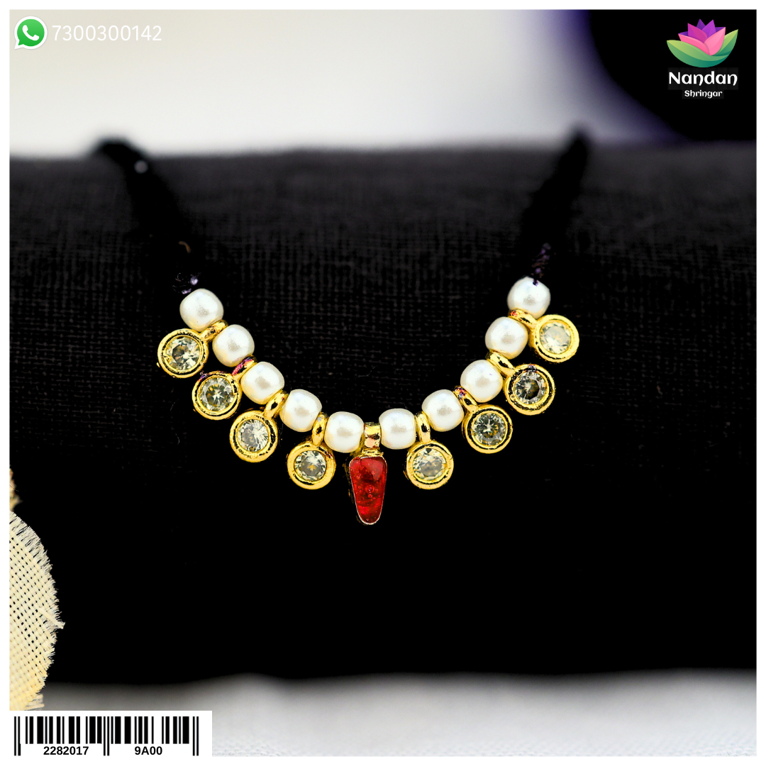 Silver Heera jewelry by Nandanshringars, showcasing intricate design and sparkling silver gemstones in a detailed close-up image.