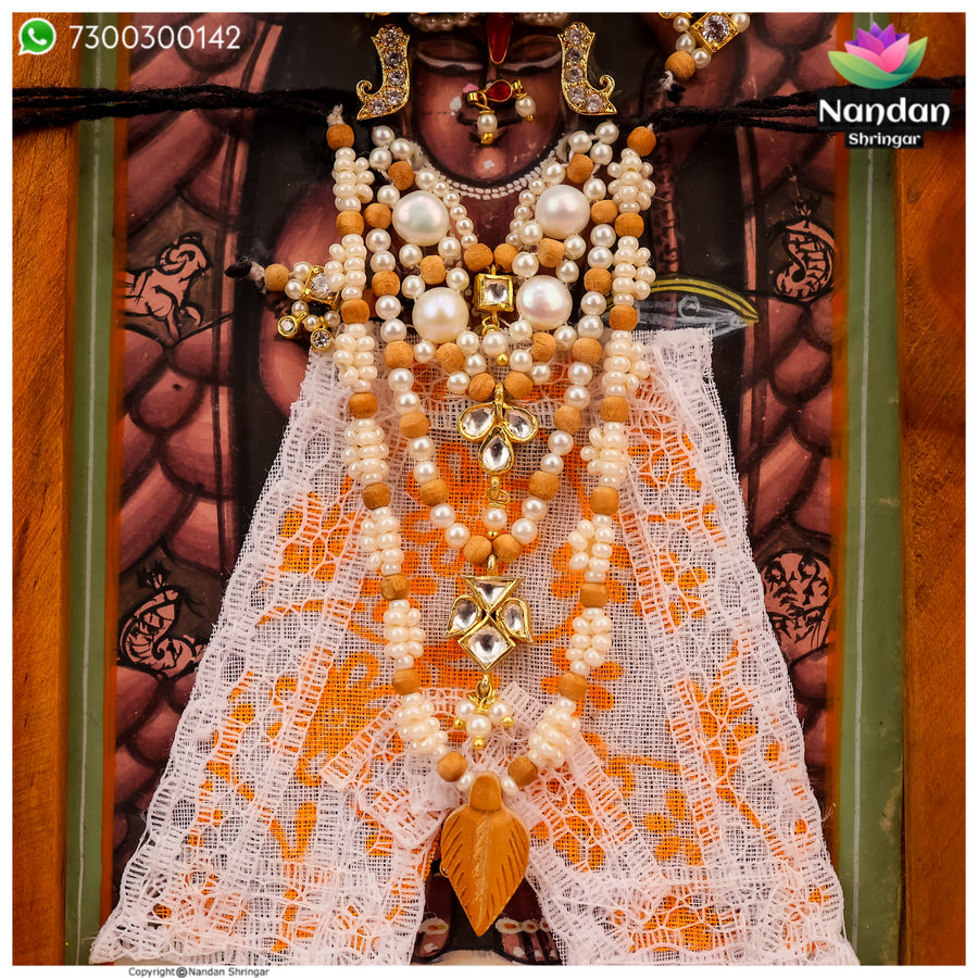 Akshay Tritiya Chandan Ko Shringar - For Chitra Ji Swaroop