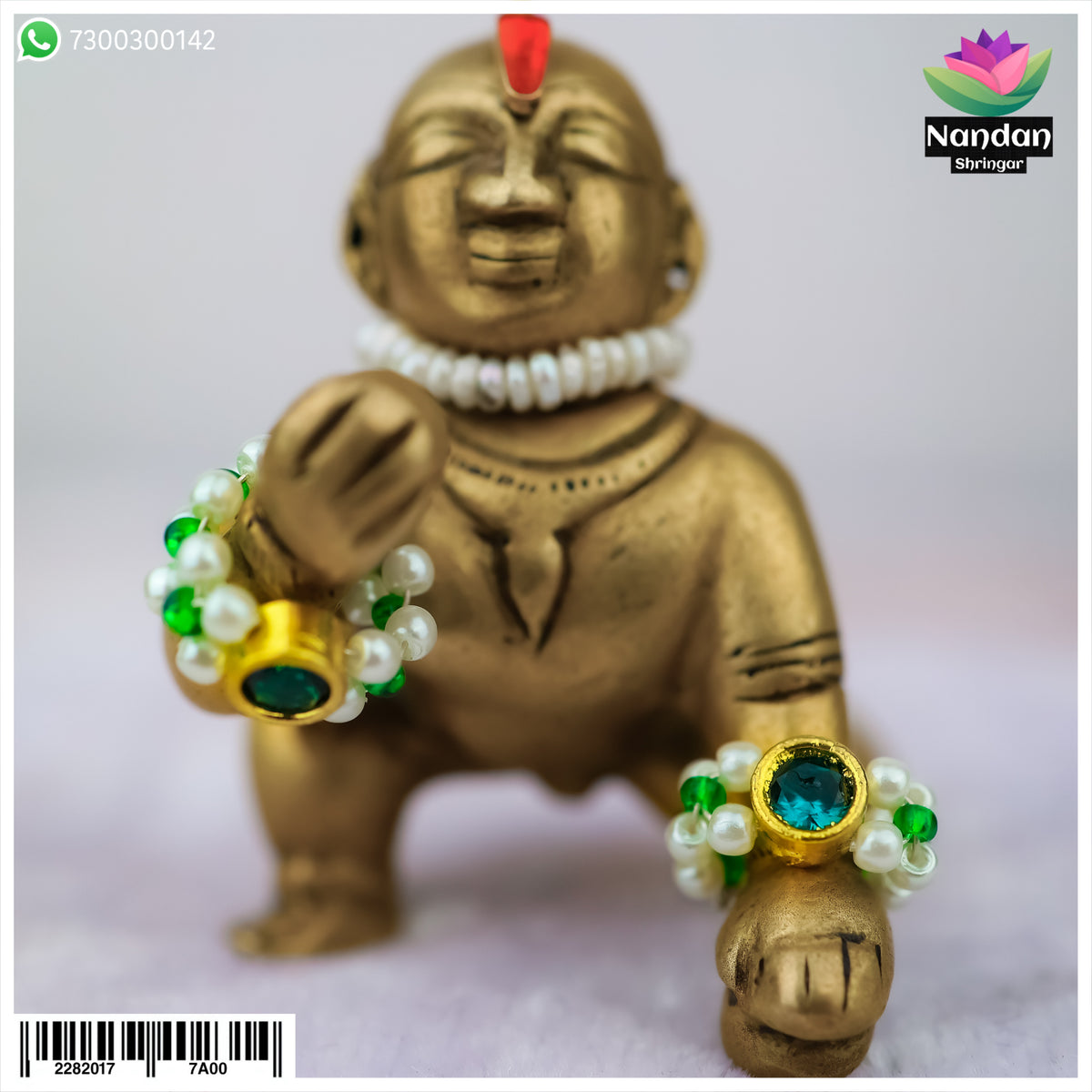 Silver Kada featuring panna moti beads from nandanshringars, showcasing traditional Indian jewelry design.
