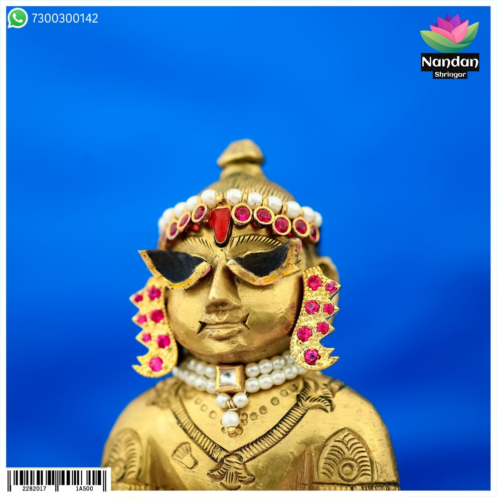 Makrakrit kundal - Manek