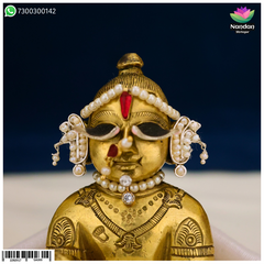 Real Pearl Mayurakrit Kundal