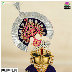 Laddu Gopa Mukut Manek (Silver)