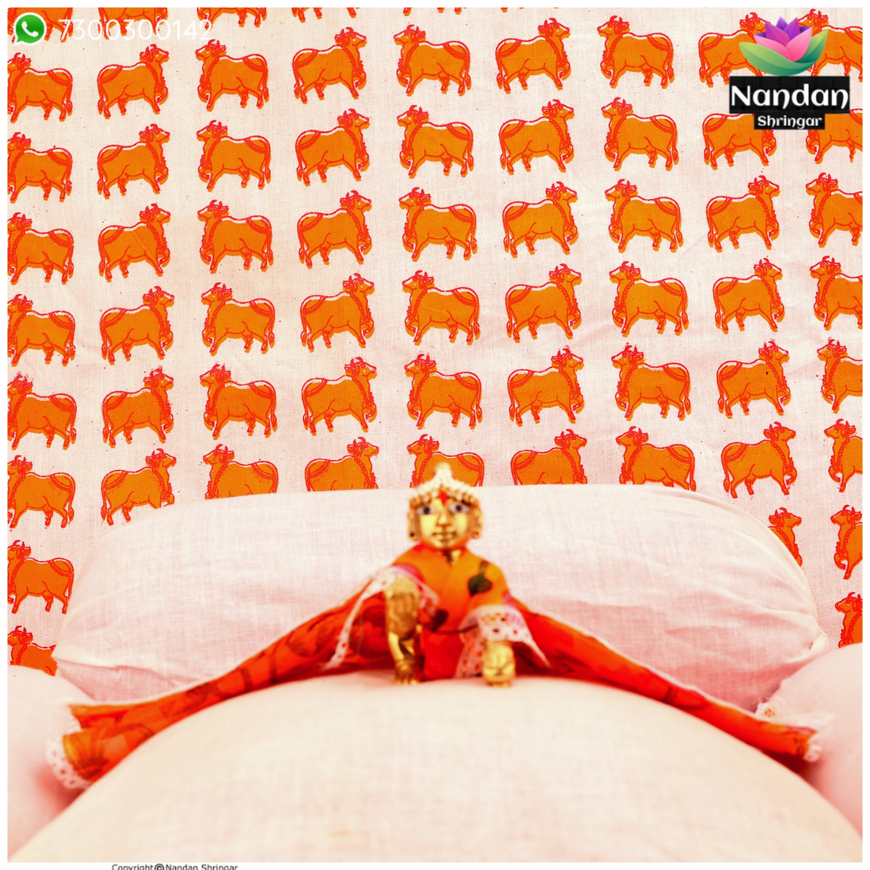 Cow Print Vastra - Lal