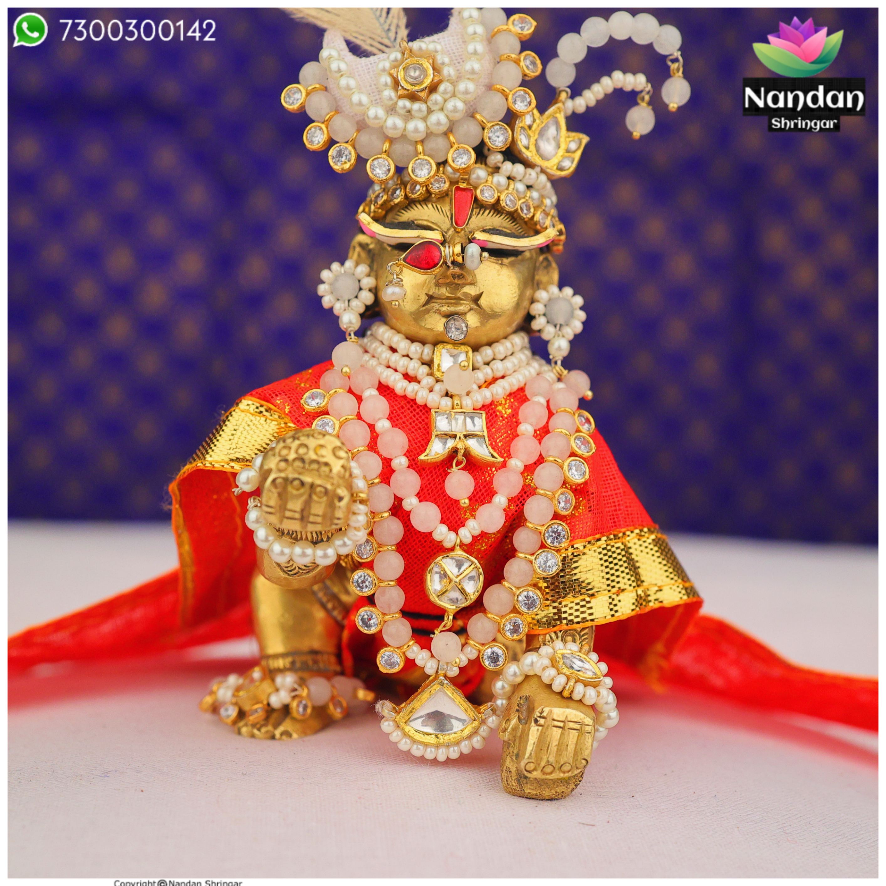 Safed Mor Chandrika Ko Shringar - Silver