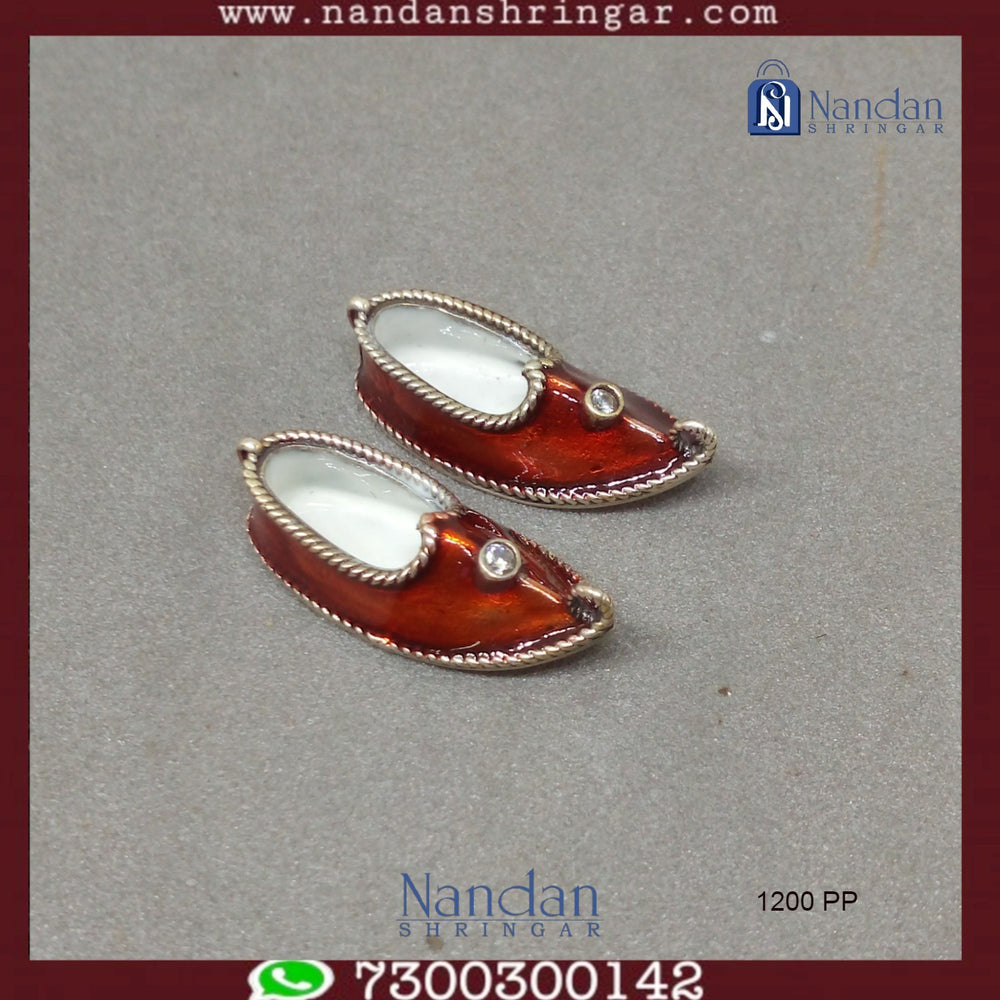 Fine silver Nandan Shringer by Utsav Arts, showcasing intricate design and craftsmanship in a stunning display.