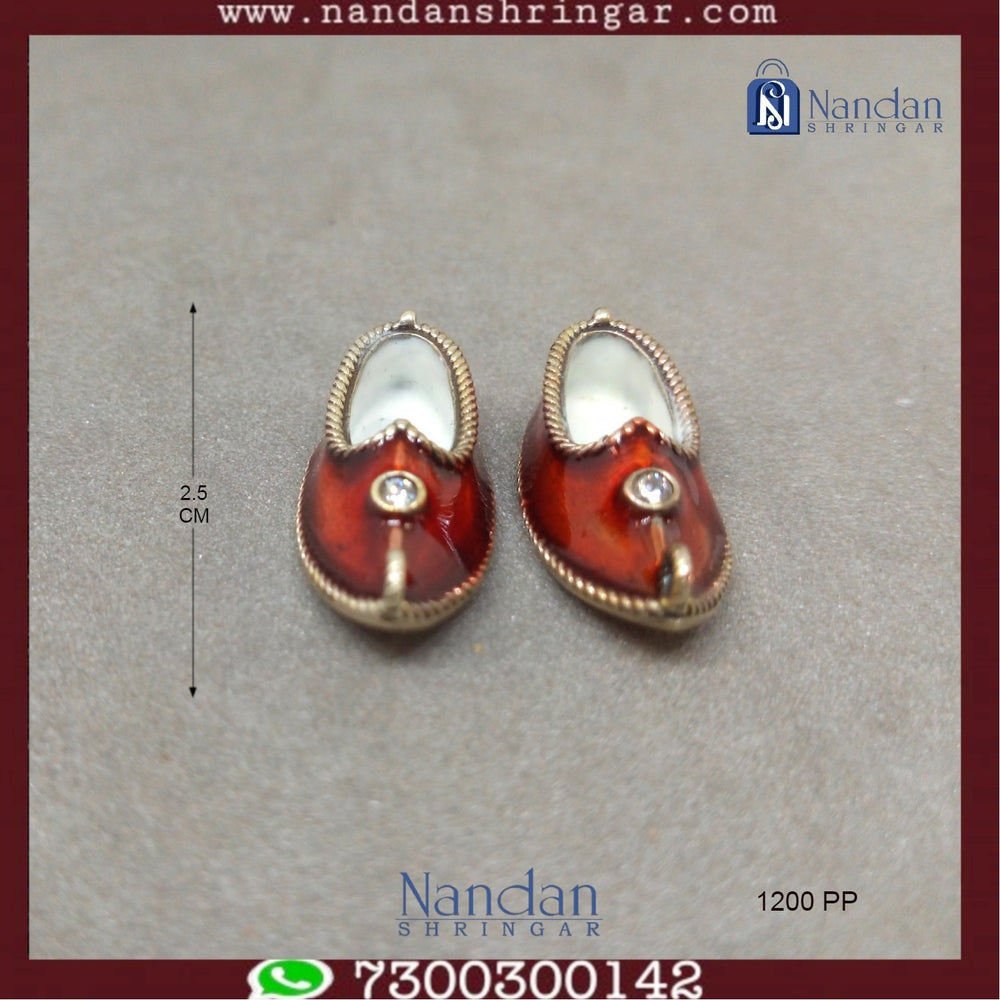 Fine silver Nandan Shringer from Utsav Arts, showcasing intricate design and craftsmanship in a stunning image.