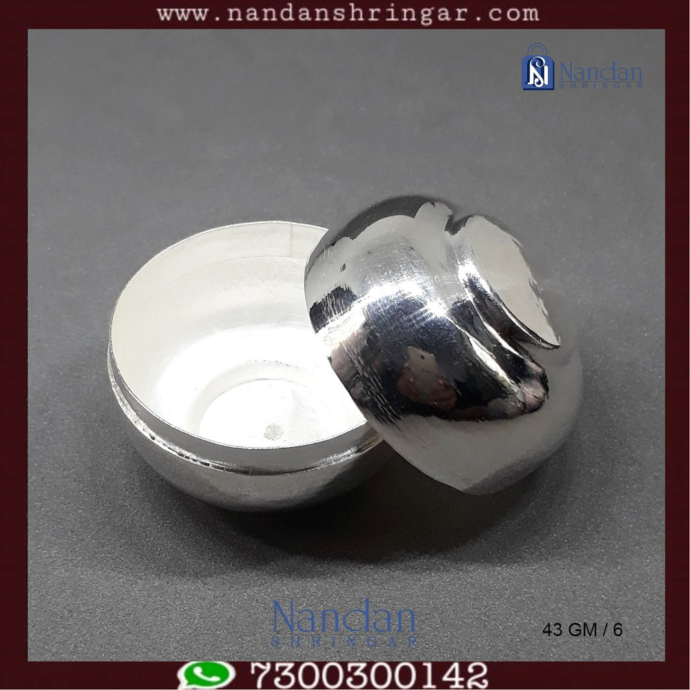 Fine silver Banta Ji No. 3 by Utsav Arts, showcasing intricate design and craftsmanship in a detailed image.